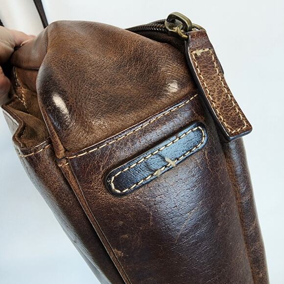 Gun Tote N Mamas Distressed Brown Leather Crossbody Purse RFID Concealed Carry - Picture 10 of 13